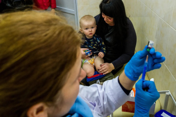 A császármetszéssel születetteknek kétszeres mennyiségű védőoltást kellene adni? - A cikkhez tartozó kép