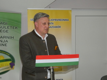 Zentára látogatott Győrffy Balázs, a Fidesz-KDNP EP-képviselőjelöltje - A cikkhez tartozó kép