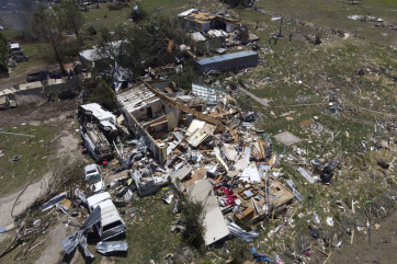 Számos halálos áldozata és több tucat sérültje van az Egyesült Államok középső államait sújtó újabb viharoknak - A cikkhez tartozó kép