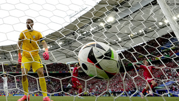 EURO-2024: Eriksen gólja csak egy pontot ért Dániának a nagyot hajrázó szlovénok ellen - illusztráció