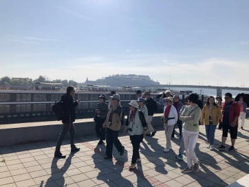 Kikötött Újvidéken az első, kínai turistákat szállító folyami hajó - A cikkhez tartozó kép