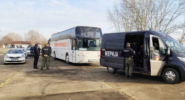 Eltűntek a migránsok a magyar határkerítés közeléből - A cikkhez tartozó kép