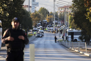 Többen meghaltak és megsebesültek egy terrortámadásban Ankarában - A cikkhez tartozó kép