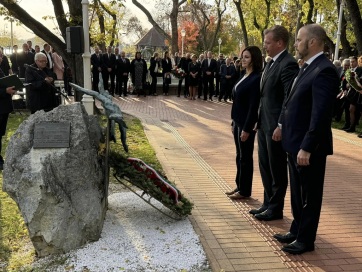 Palics: Tisztelgés az ’56-os hősök előtt - A cikkhez tartozó kép