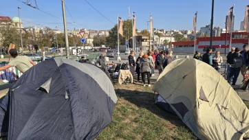 Tiltakoznak a belgrádiak, a hatóságok lebontanák a régi Száva-hidat - A cikkhez tartozó kép