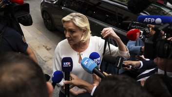 Francia választások: Visszaléptetések várhatók a második forduló előtt a Nemzeti Tömörülés feltartóztatására - illusztráció