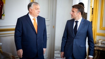 Párizsban tárgyal Macron francia elnökkel Orbán Viktor - illusztráció